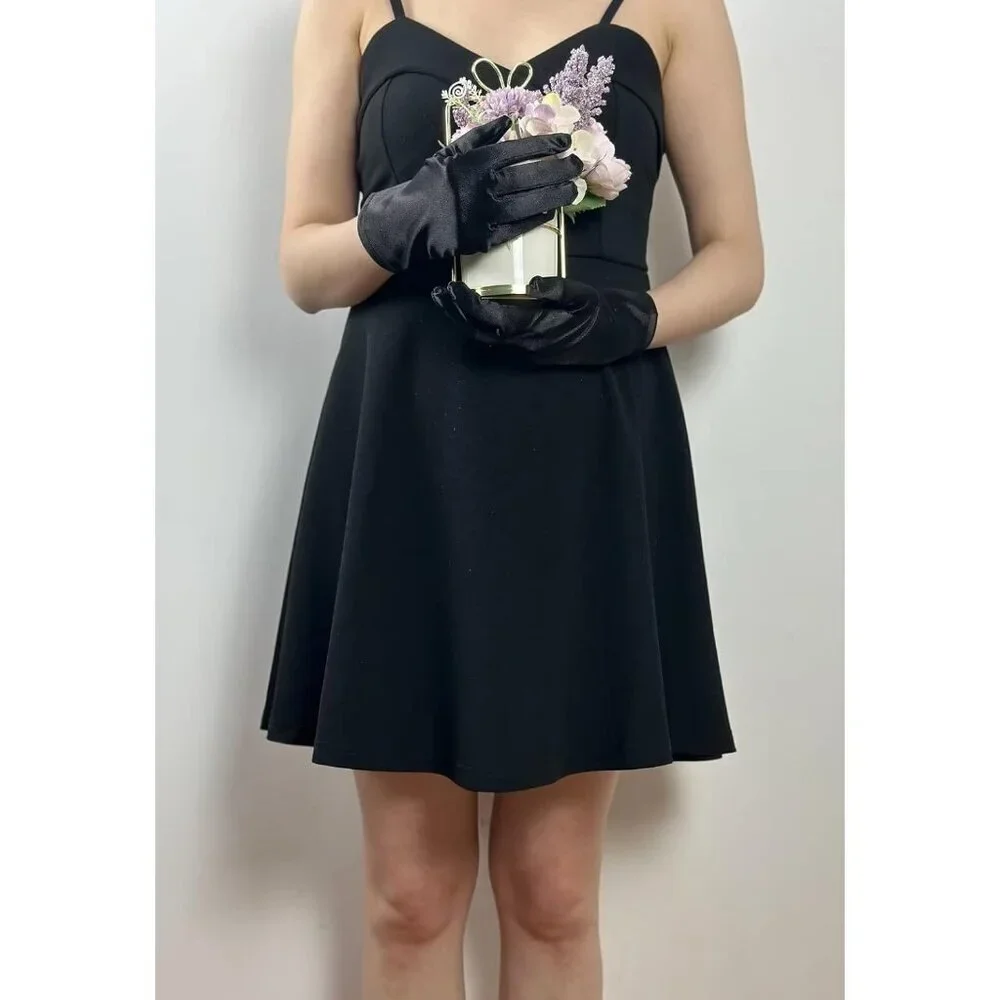 Women's Evening Purple Short Satin Lace Gloves Gothic Choker Necklace design